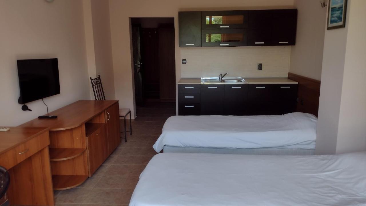 Family Hotel Black Sea Slantchev Briag Extérieur photo
