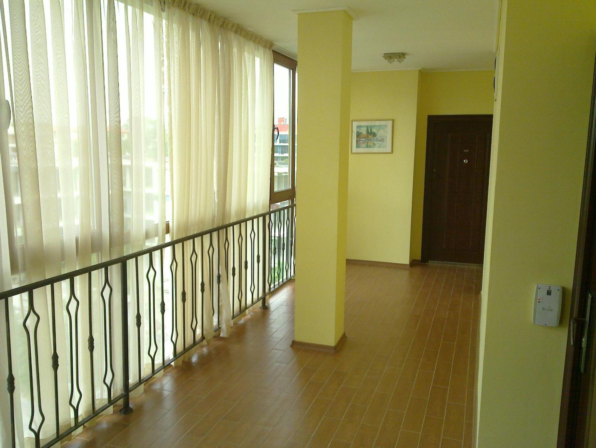 Family Hotel Black Sea Slantchev Briag Extérieur photo